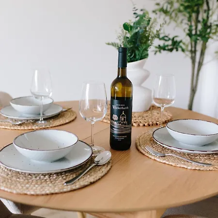 Stay-a-while I Hannah I Wlan, Kostenloser Parkplatz